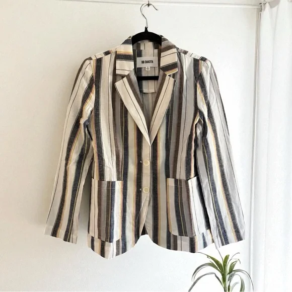 BB Dakota Striped Cotton Linen Long Sleeve Blazer with Buttons in Size Small - Picture 2 of 5